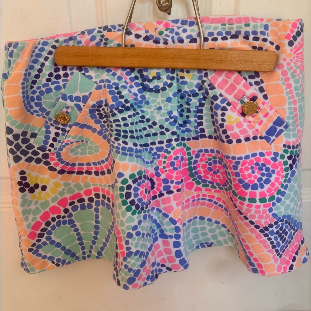 Lilly Pulitzer  Mosaic Pattern Skort